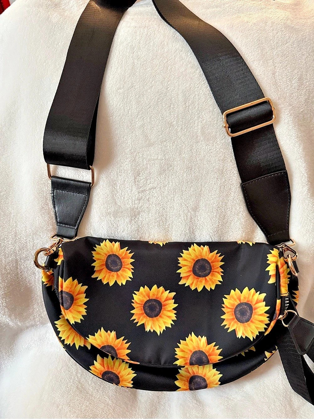 Bum Bag Nylon Crescent Bag Sunflower Print Crossbody Bag in Black & Yellow